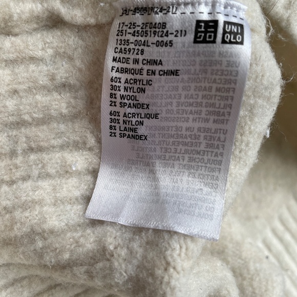Uniqlo - Soufflé Yarn Mock Neck Sweater - Cream - Picture 4 of 4